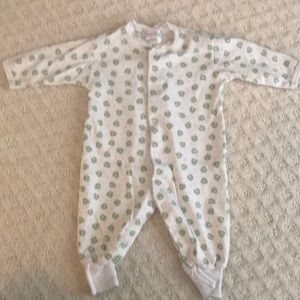 Kissy kissy outfit 0-3 months.
